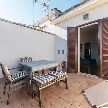 Bright With Views Of San Pietro * Rzym