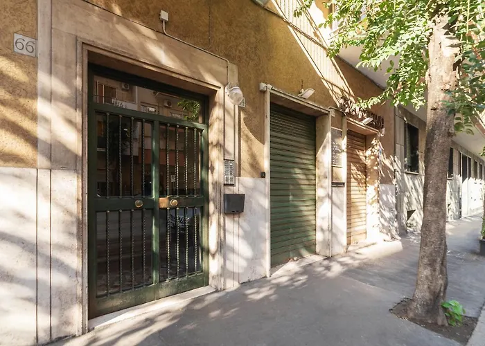 Guesthost - Bright With Views Of San Pietro Lejlighed Rom